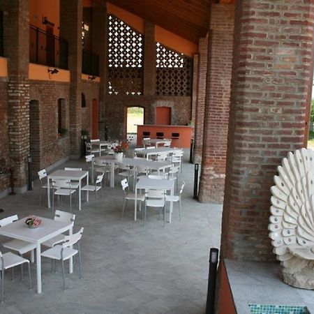 Antica Cascina B&B Borghetto Lodigiano Экстерьер фото