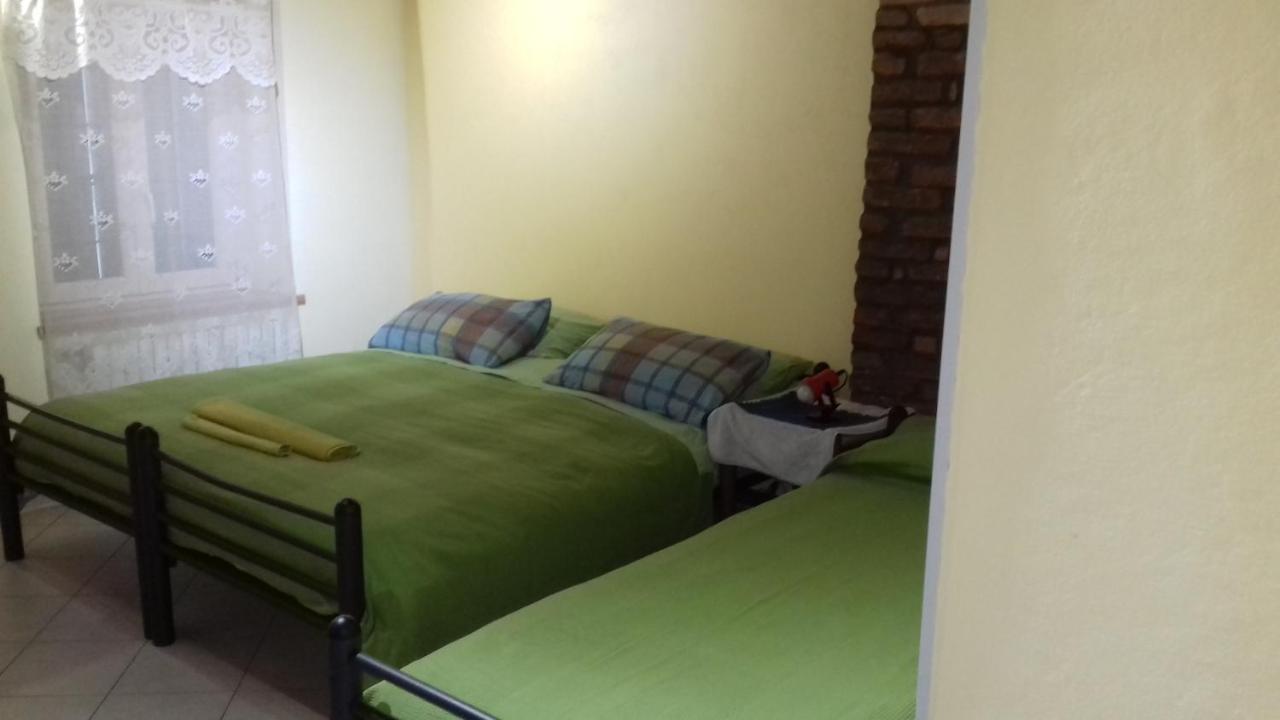 Antica Cascina B&B Borghetto Lodigiano Экстерьер фото