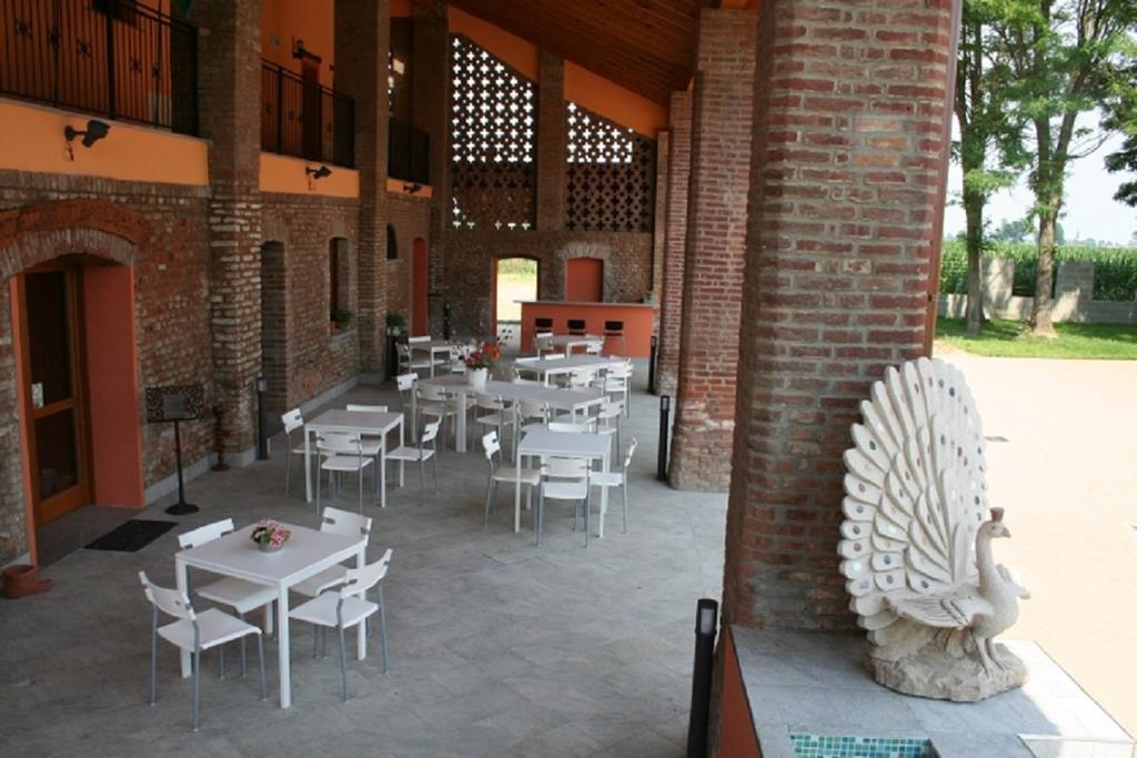 Antica Cascina B&B Borghetto Lodigiano Экстерьер фото